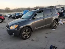 Carros salvage sin ofertas aún a la venta en subasta: 2011 Toyota Rav4 Sport