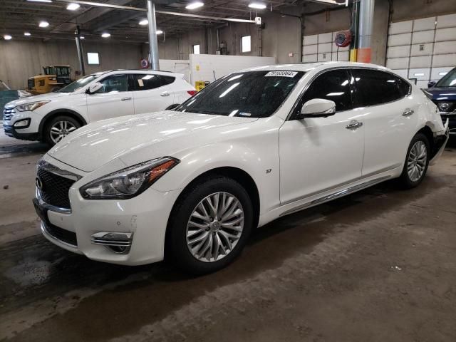 2015 Infiniti Q70 3.7