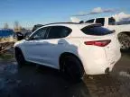 2022 Alfa Romeo Stelvio TI