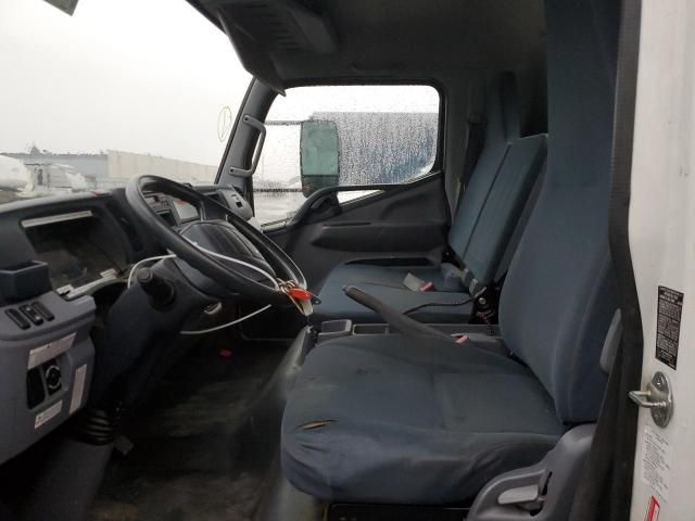 2015 Mitsubishi Fuso America INC FE FEC92S