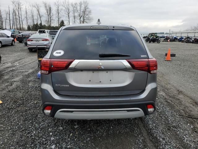 2020 Mitsubishi Outlander SE