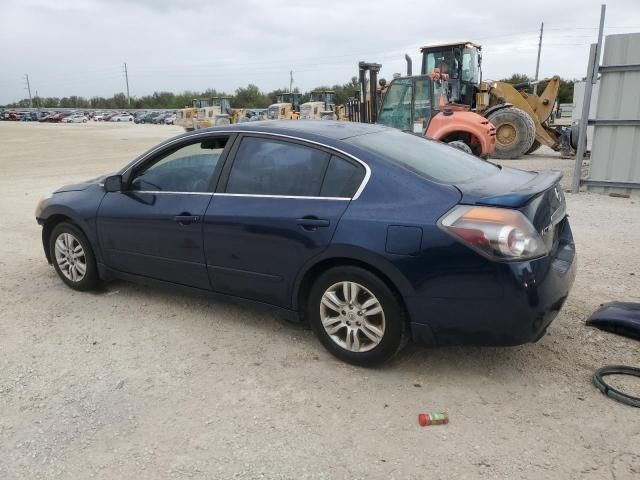 2010 Nissan Altima Base