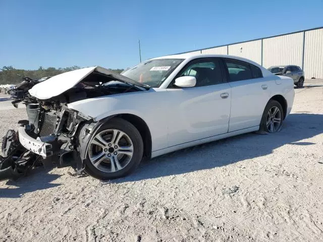 2016 Dodge Charger SE