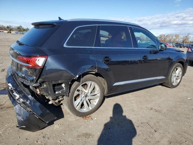 2021 Audi Q7 Prestige