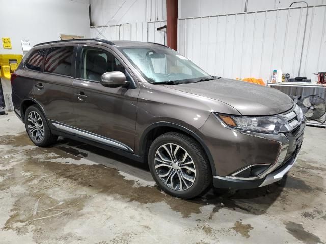 2016 Mitsubishi Outlander SE