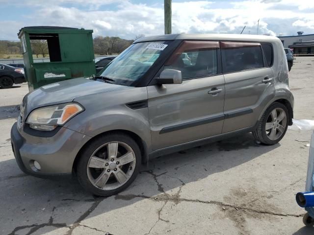 2011 KIA Soul +