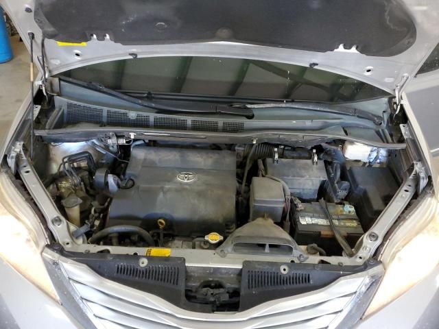 2011 Toyota Sienna XLE