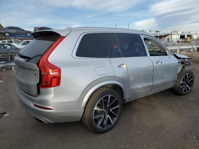 2021 Volvo XC90 T6 Momentum