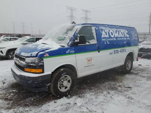 2020 Chevrolet Express G2500