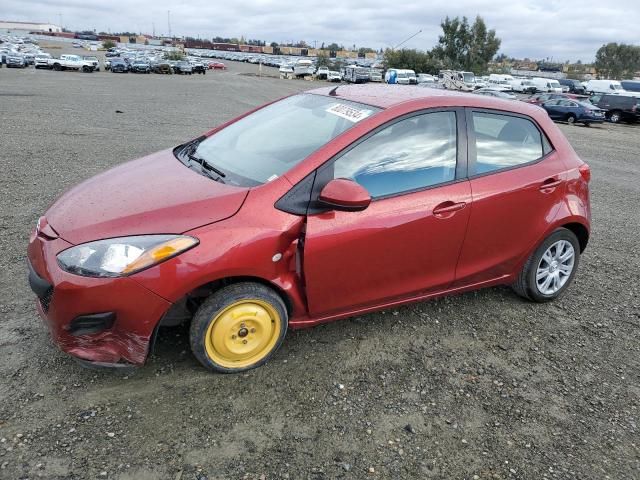 2014 Mazda 2 Sport