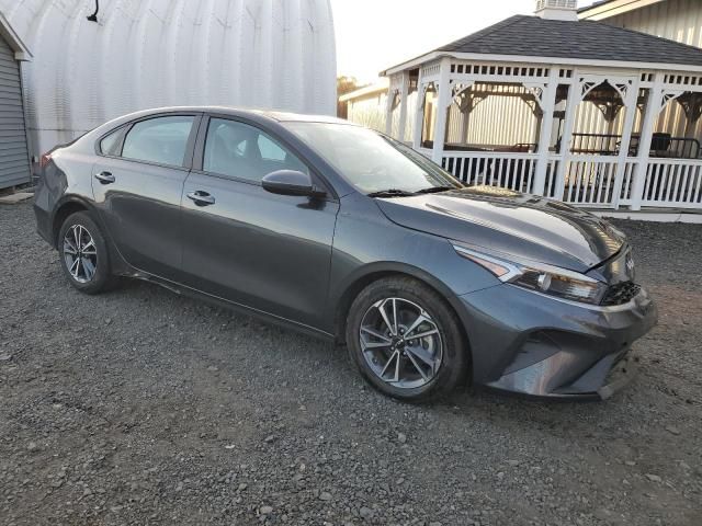 2023 KIA Forte LX