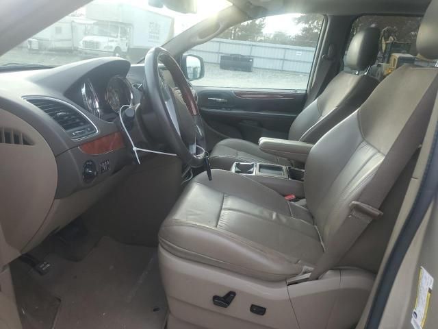 2014 Chrysler Town & Country Limited