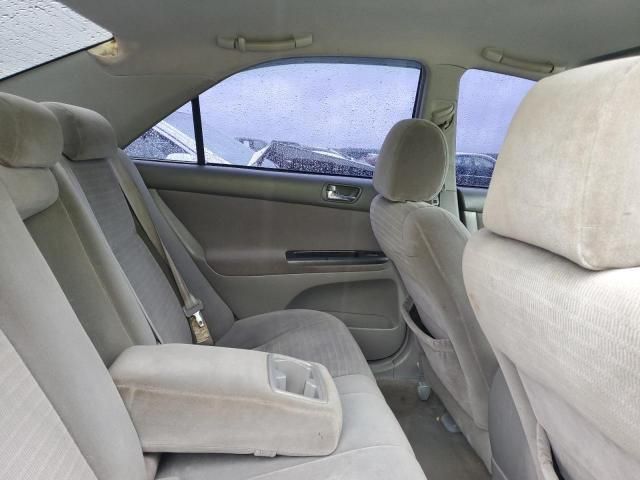 2005 Toyota Camry LE