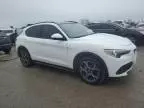 2018 Alfa Romeo Stelvio Sport