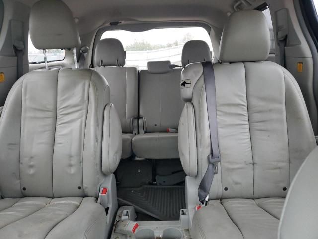 2011 Toyota Sienna XLE