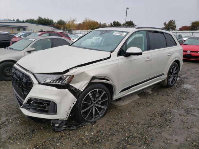 2023 Audi Q7 Premium Plus