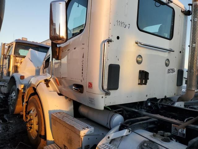 2016 Peterbilt 579