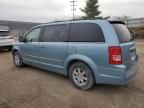 2010 Chrysler Town & Country Touring