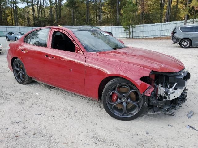 2017 Alfa Romeo Giulia TI