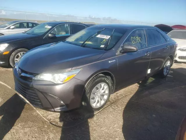 2015 Toyota Camry Hybrid