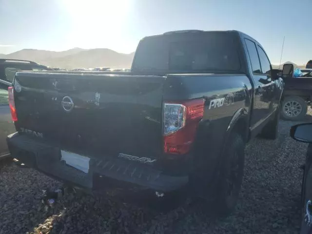 2017 Nissan Titan SV