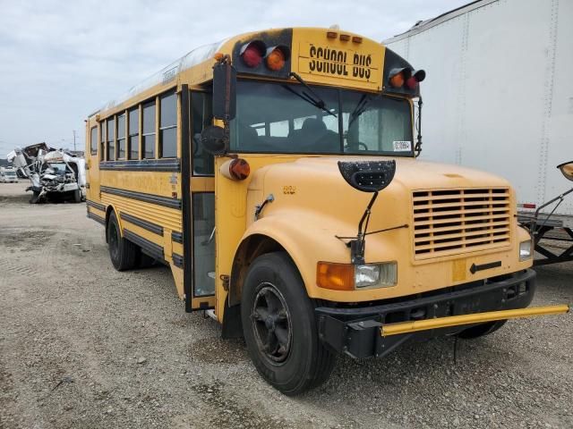 2000 Thomas School Bus