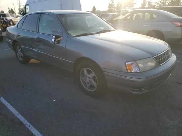 1999 Toyota Avalon XL