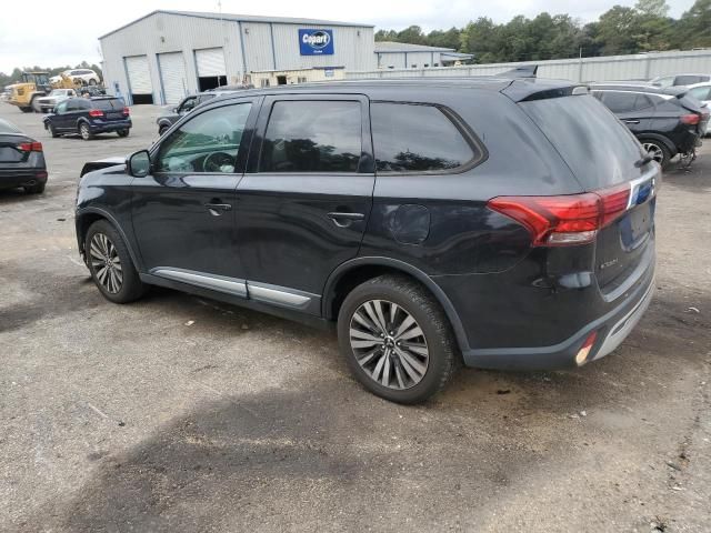 2019 Mitsubishi Outlander SE