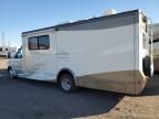 2005 Winnebago 2005 Ford Econoline E450 Super Duty Cutaway Van