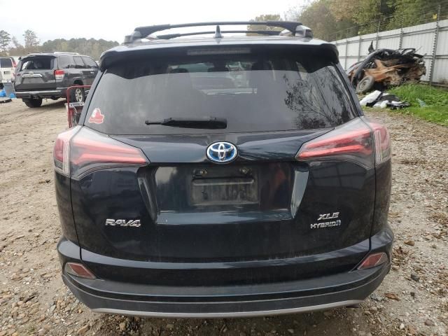 2018 Toyota Rav4 HV LE