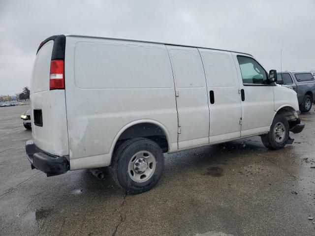 2023 Chevrolet Express G2500