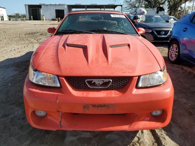 2000 Ford Mustang