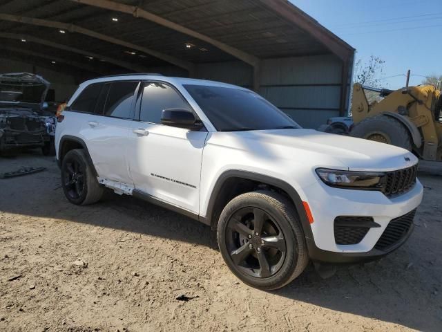 2023 Jeep Grand Cherokee Laredo