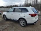 2019 Mitsubishi Outlander ES