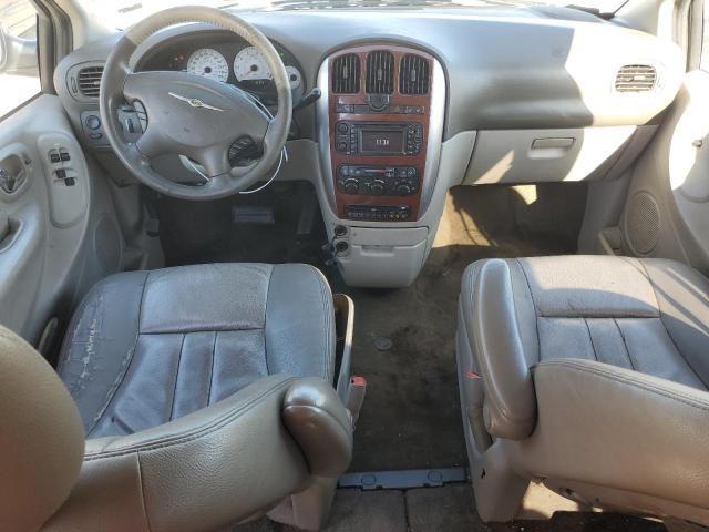 2007 Chrysler Town & Country Touring