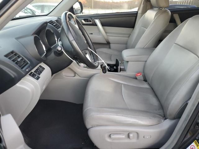 2013 Toyota Highlander Base