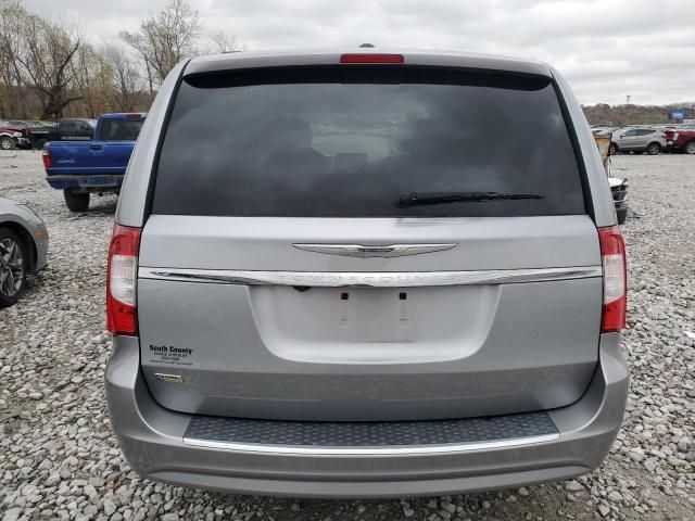 2014 Chrysler Town & Country Touring