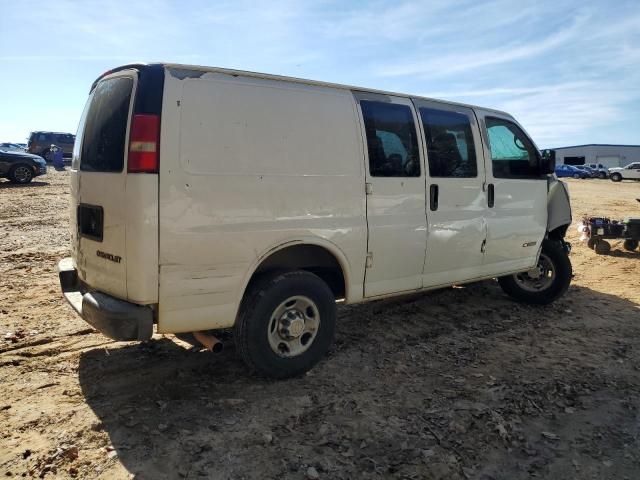 2005 Chevrolet Express G2500