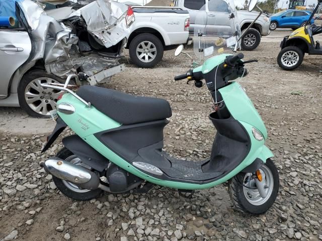 2012 Genuine Scooter Co. Buddy 125