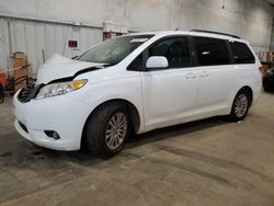 Toyota Sienna xle Vehiculos salvage en venta: 2012 Toyota Sienna XLE