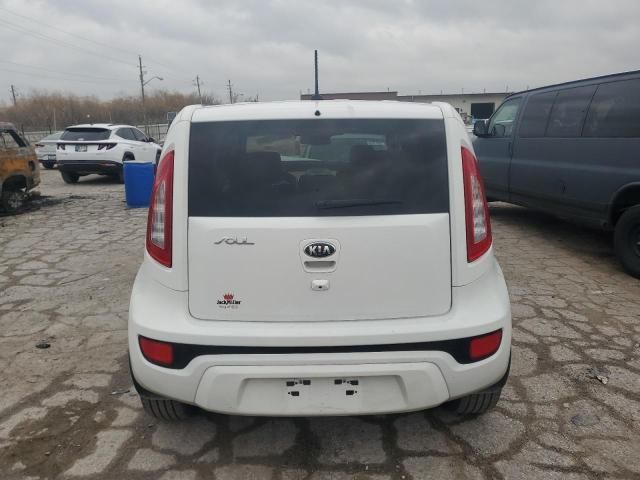 2013 KIA Soul +