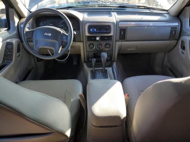 2004 Jeep Grand Cherokee Laredo