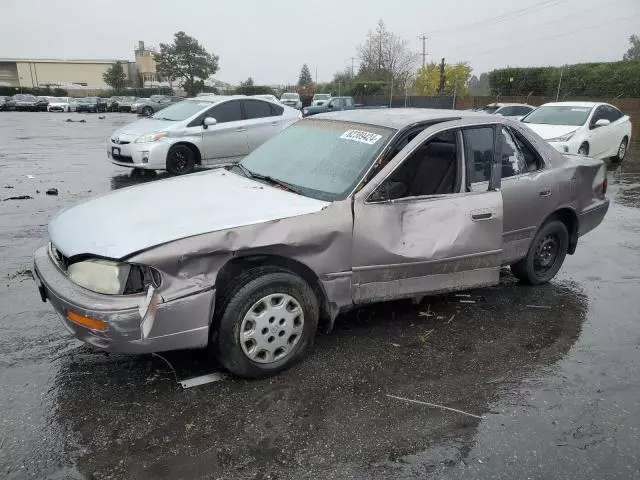 1995 Toyota Camry LE