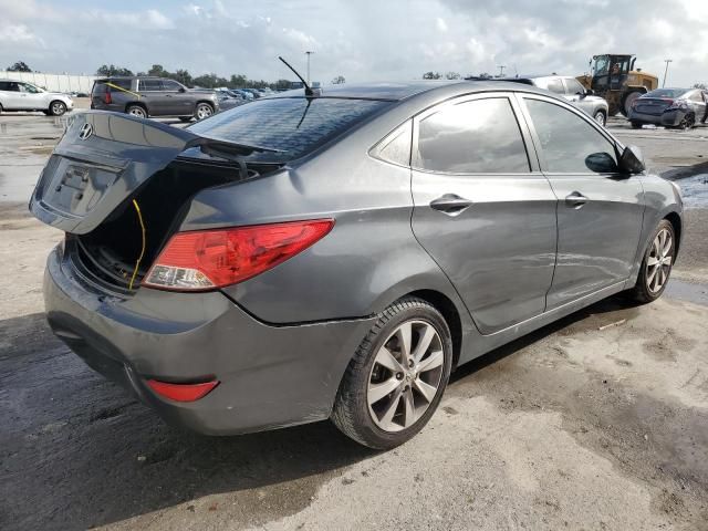 2012 Hyundai Accent GLS