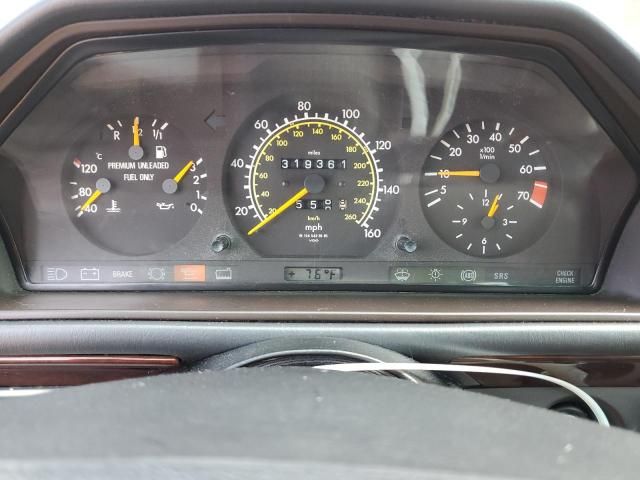 1995 Mercedes-Benz E 320 Base