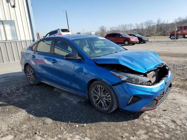 2022 KIA Forte GT Line