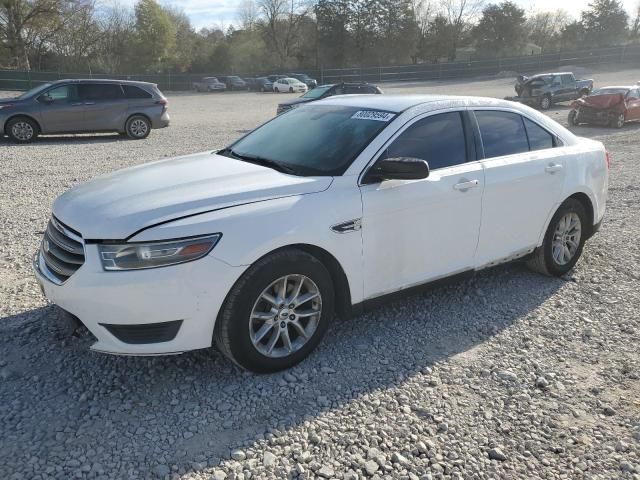 2013 Ford Taurus SE