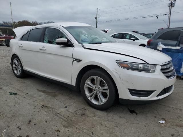 2016 Ford Taurus SEL