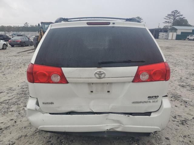 2009 Toyota Sienna XLE