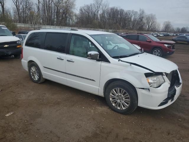 2014 Chrysler Town & Country Limited